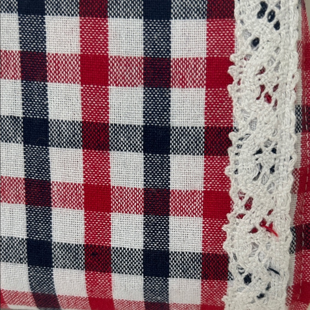 Isaac Mizrahi 4th of July Red White and Blue Gingham Oblong Tablecloth Lace Trim - Picture 4 of 8
